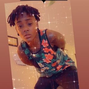 Meet your Posher, Briana